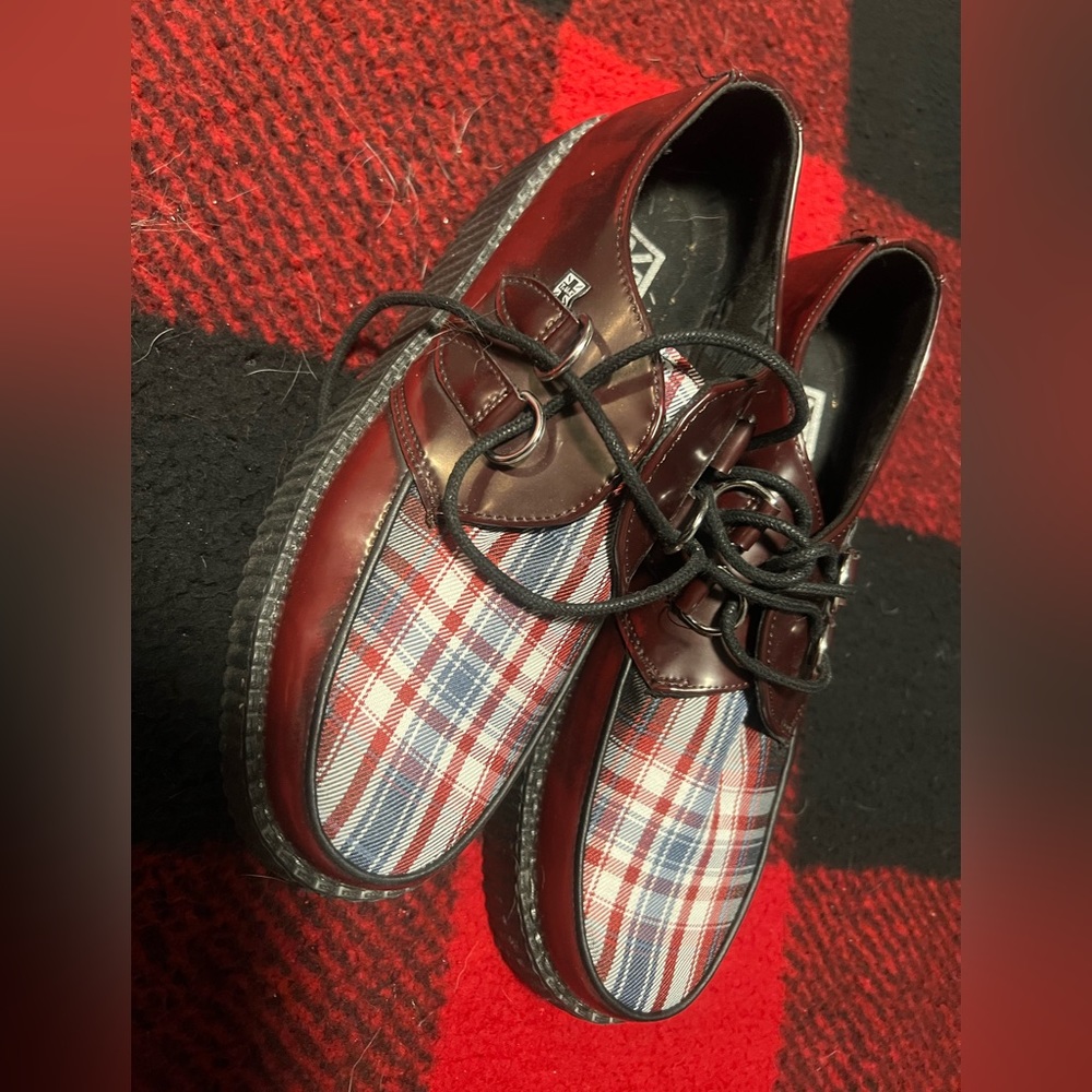 T.U.K creepers